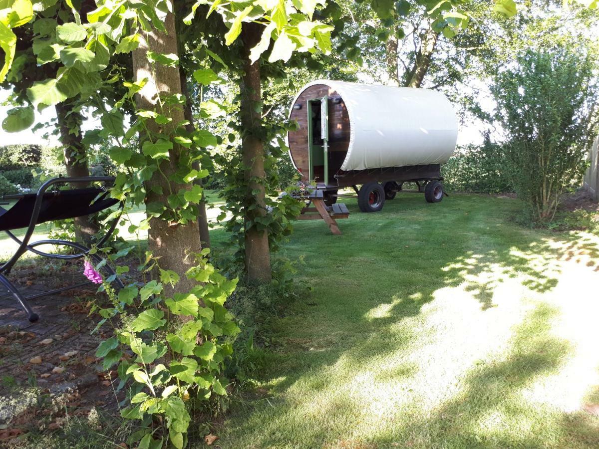 Irish Bowtop Op Het Platteland Van Huize Ouwervelden Wouwsche Plantage Ngoại thất bức ảnh
