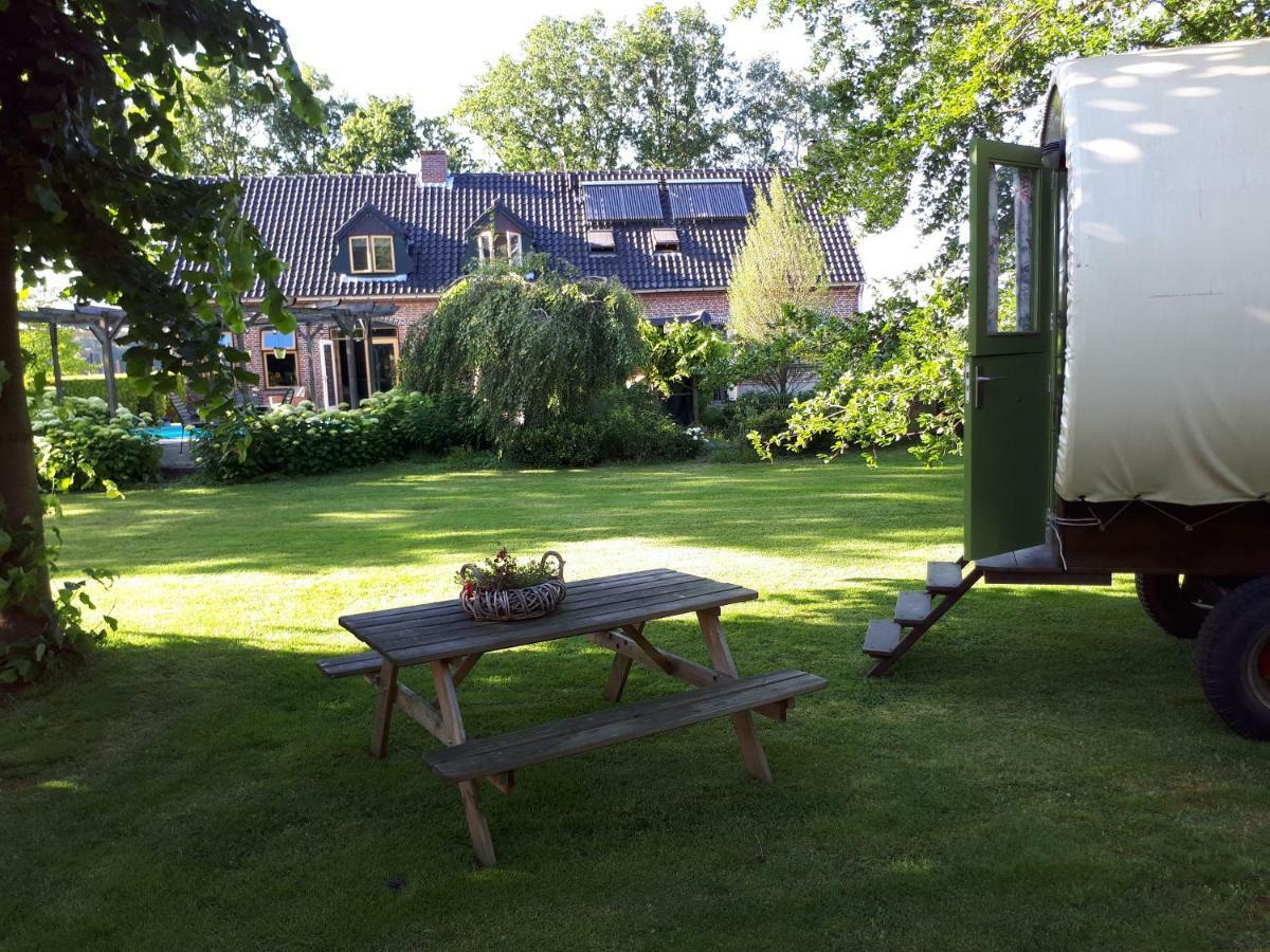 Irish Bowtop Op Het Platteland Van Huize Ouwervelden Wouwsche Plantage Ngoại thất bức ảnh