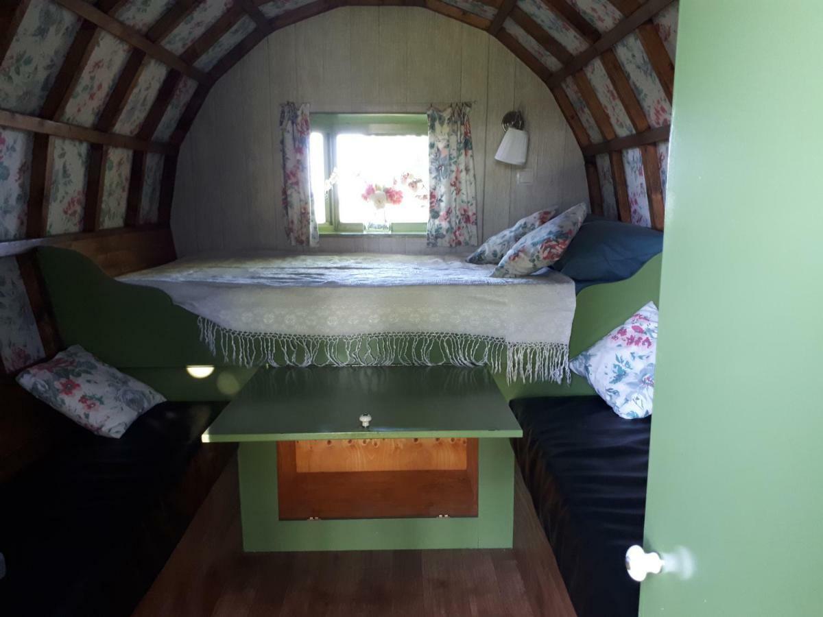 Irish Bowtop Op Het Platteland Van Huize Ouwervelden Wouwsche Plantage Ngoại thất bức ảnh
